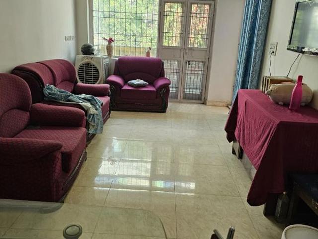 Rental | 6+ BHK + Servant Room 200 Sq.Yd. Independent House in Vasant Kunj