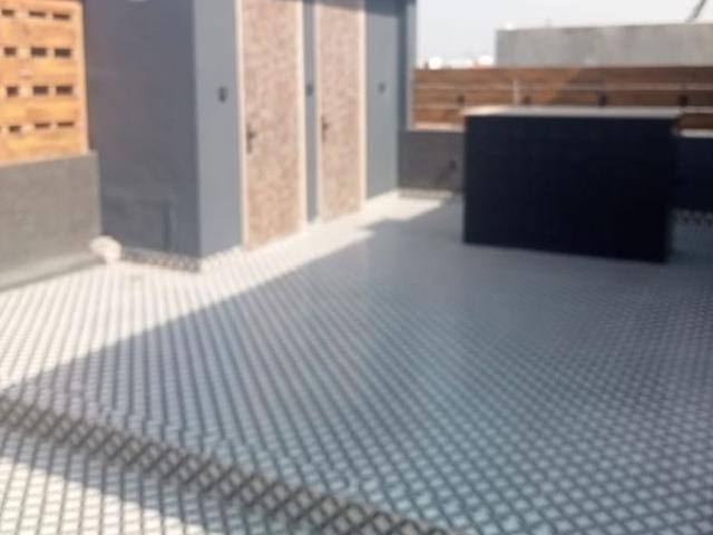 Rental | 6+ BHK + Servant Room 325 Sq.Yd. Villa in Defence Colony
