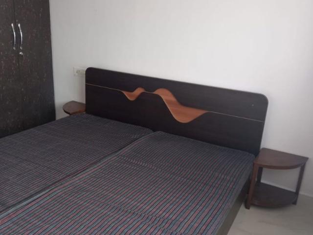 Rental | 6 BHK + Servant Room 4000 Sq.Ft. Villa in Gomti Nagar