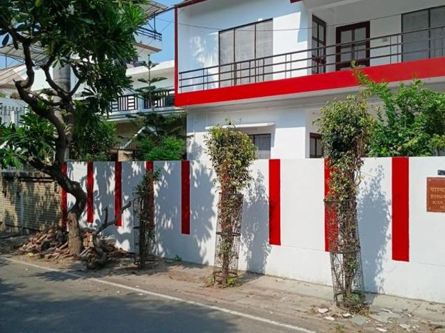 Rental | 6 BHK + Pooja Room,Servant Room,Extra Room 3200 Sq.Ft. Independent House in Aarohi Sahara Plaza Extension
