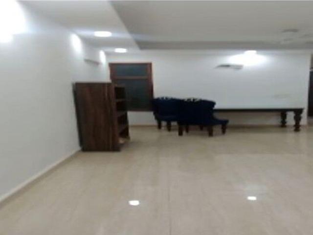 Rental | 6 BHK + Pooja Room,Servant Room,Study Room 6500 Sq.Ft. Apartment in Experion Windchants