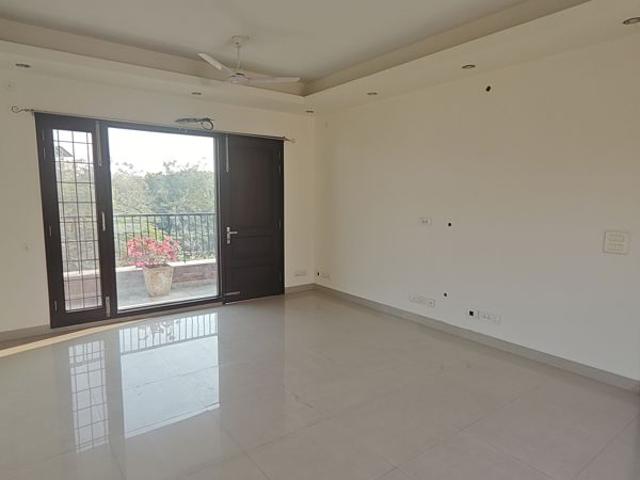 Rental | 6 BHK + Pooja Room,Servant Room,Study Room,Extra Room 263 Sq.Yd. Villa in Ansal Sushant Apartments