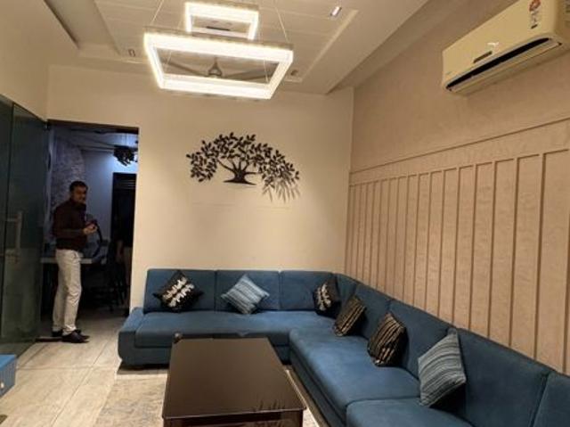 Rental | 6+ BHK + Prayer Room,Servant Room,Extra Room 2152 Sq.Ft. Villa in Vineet Khand