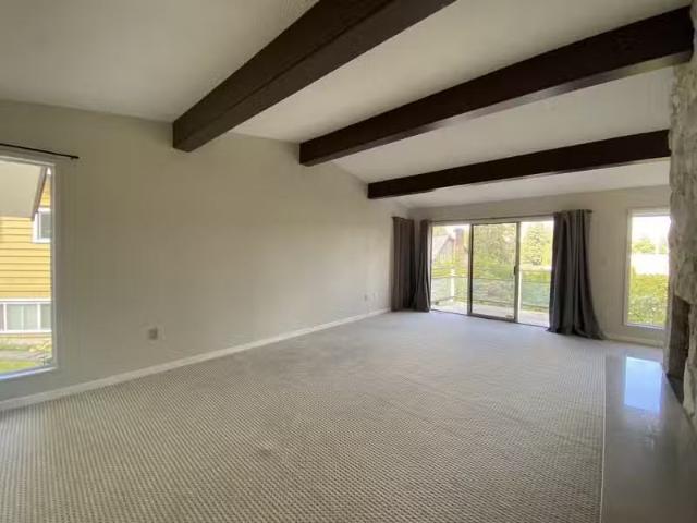 Unique 6 BR 59538992 6212 Gordon Avenue