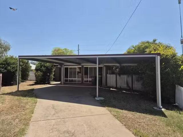 Cheap 6 BR 6 Spring Grove, Emerald, QLD 4720