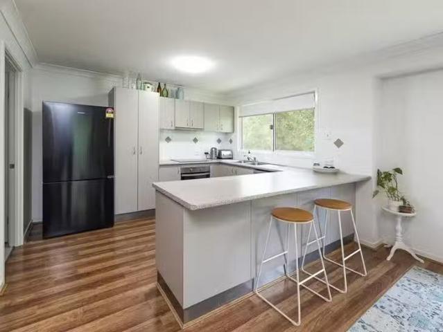 New 6 Bryna Parade, Oxenford, QLD 4210
