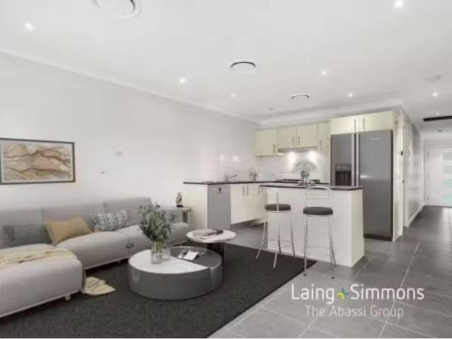 Cheap 6 Colman Close, Ropes Crossing House for rent Listed by.