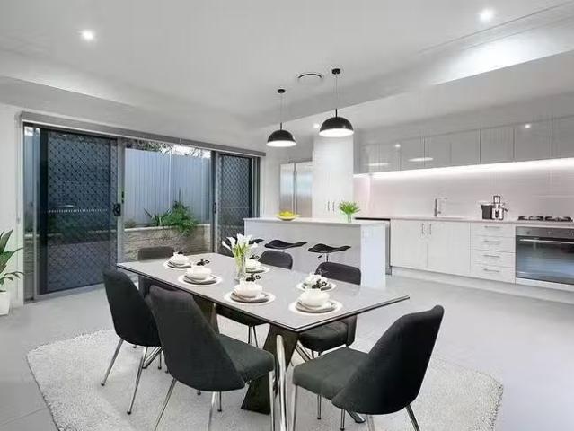 Just in! 6 Laura Street, Lutwyche, QLD 4030