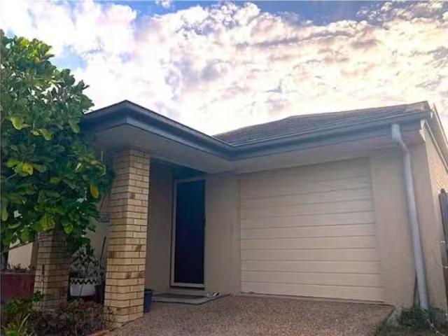 Nice 6 Mapleton Drive, North Lakes, QLD 4509