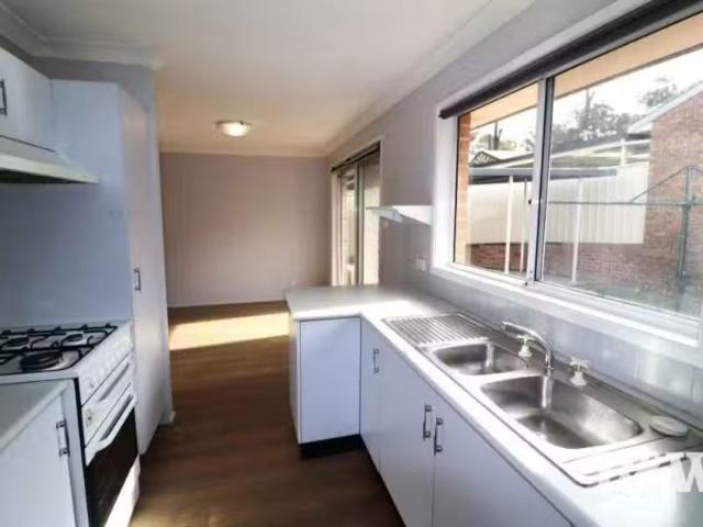 Rental! 6 Orchid Close, Colyton House for rent Listed by Chri.