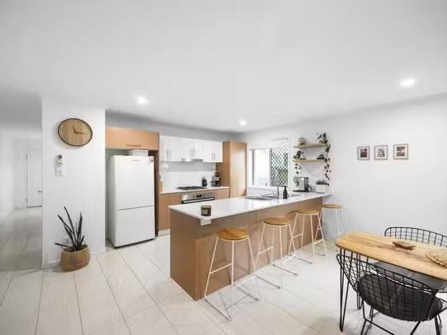 Just in! 6 Potts Street, Palmview, QLD 4553