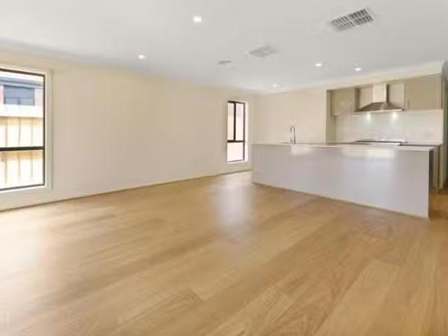 Rental! 6 Seafarers Way, Wallan, VIC 3756