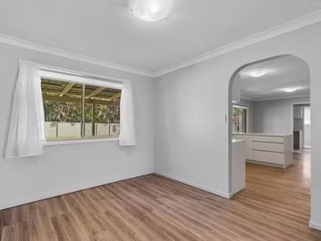 Charming 6 Skinner Avenue, WELLINGTON POINT, QLD 4160 House.