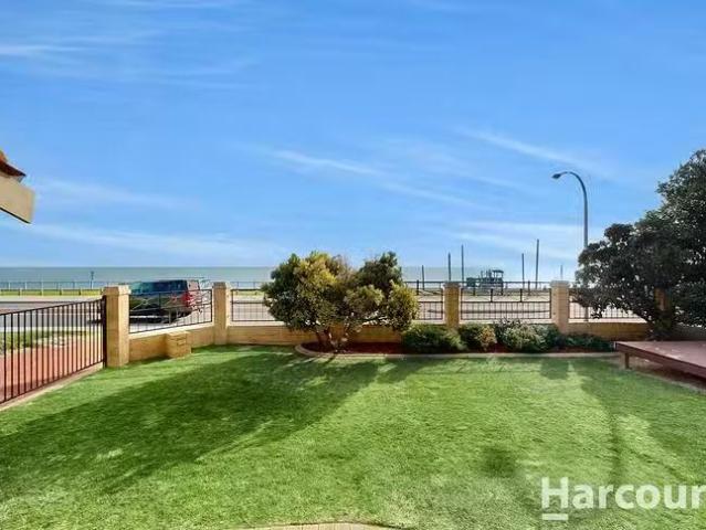 Deal! 70A Ocean Drive, Quinns Rocks, WA 6030