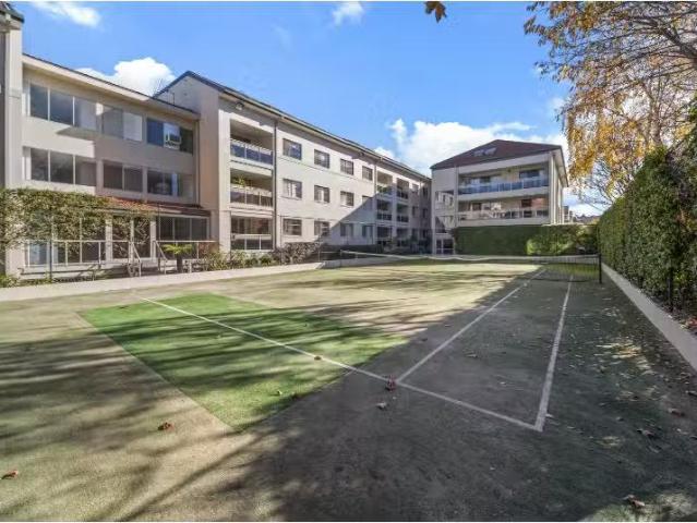 Cheap 7/28 Torrens Street, BRADDON Apartment for rent Listed.