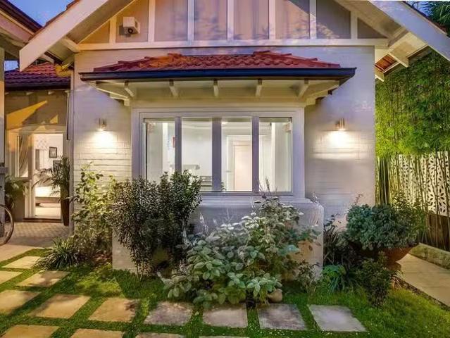 Cozy 73 Bellevue Street, Cammeray, NSW 2062