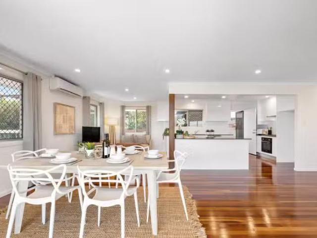 Just in! 73 Granby Street, Upper Mount Gravatt QLD 4122