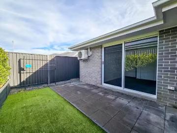 Just in! 73A Highland Crescent, Thirlmere, NSW 2572