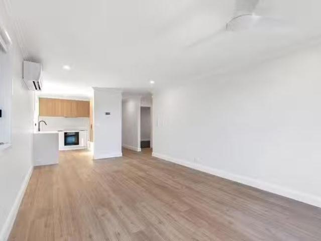 Cheap 7/47 Duet Drive, Mermaid Waters, QLD 4218