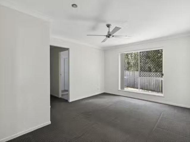 Unique 74 Anesbury Street, Doolandella, QLD 4077