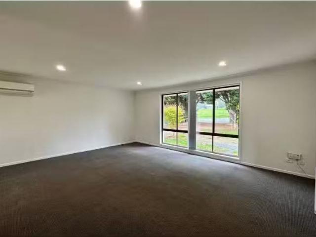 Rental! 74 Deep Creek Road, Hannam Vale House for rent Listed.