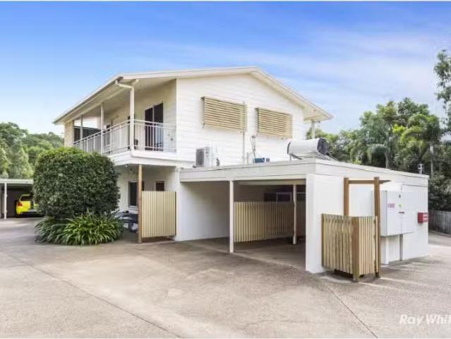 Unique 7/4 Maple Street, YEPPOON Apartment for rent Listed by.