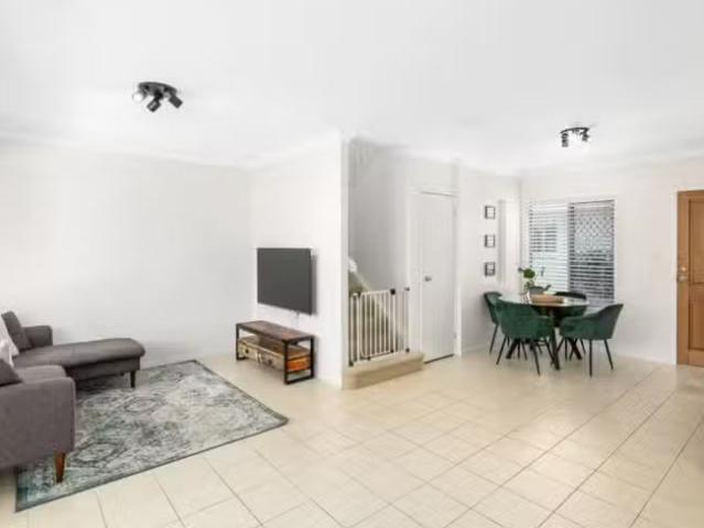 New 7/572 Sherwood Road, Sherwood, QLD 4075