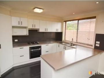 Cozy 76 Rifle Parade, Lithgow House for rent Listed by Lynett.