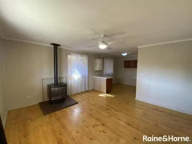 New 78 Adina Crescent, Orange, NSW 2800