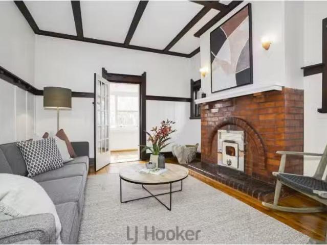 For Rent! 78 Victory Parade, Toronto House for rent Listed by.