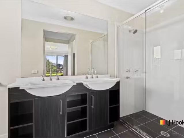 Rental! 79 Donald Horne Circuit, Franklin House for rent List.