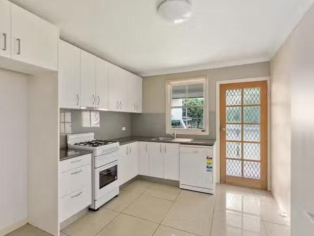 Just in! 79 Prince Street, Annerley, QLD 4103