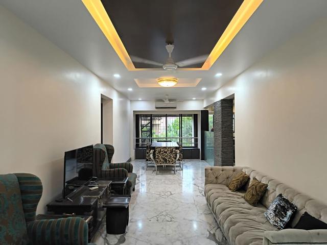 Rental | 800 Sq.Ft. Apartment in Aaradhana Chs Lokhandwala