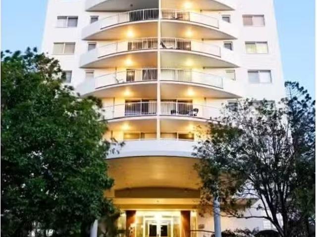 Just in! 8/14 18 DUNMORE TERRACE, AUCHENFLOWER, AUCHENFLOWER A.