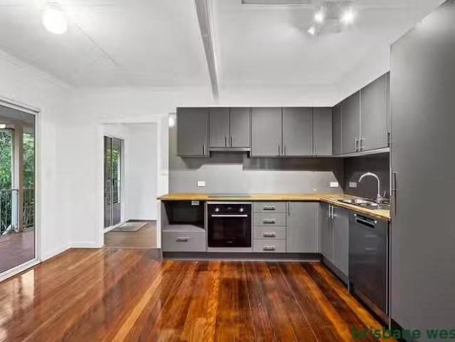 For Rent! 82 Jerrang Street, Indooroopilly, QLD 4068
