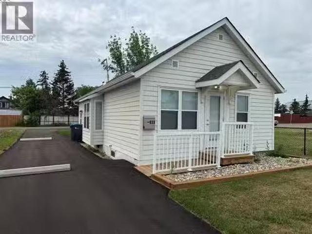 Unique 833 103 Avenue, Dawson Creek, BC, V1G 2G2 commercial.