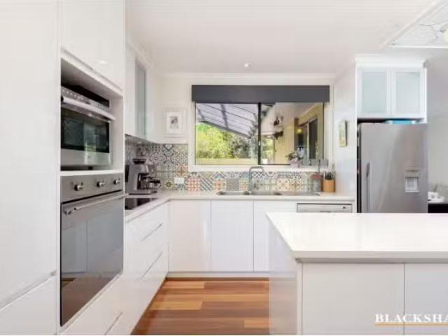 Charming 88 Darwinia Terrace, Chapman House for rent Listed b.