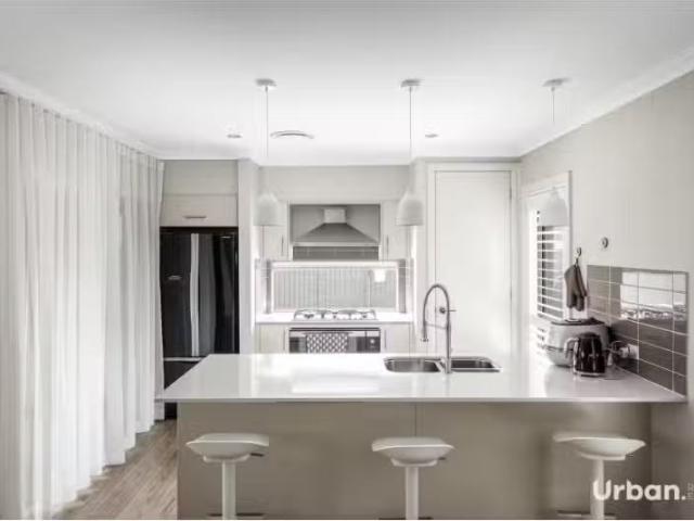 Just in! 88 Willowdale Drive, Denham Court House for rent Lis.
