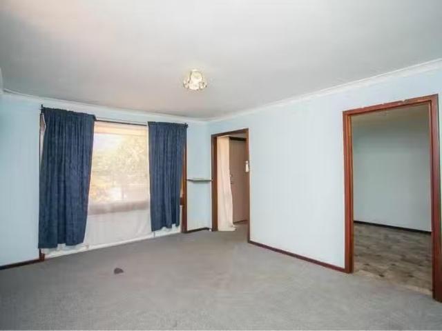 Rental! 8 Woolgar Way, Lockridge, WA 6054