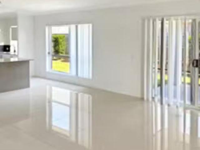 Just in! 8 Wollemi Street, Pimpama, QLD 4209