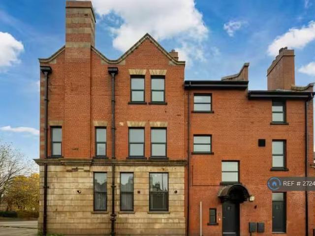 Rental! 8 BA 1 bedroom house share for rent in Cook Street, El.