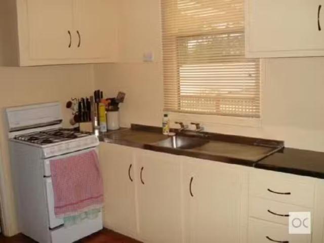 Just in! 8 Chaplin Avenue, Hillcrest, SA 5086