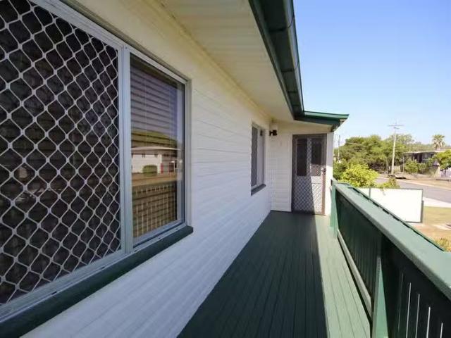 Cheap 8 Chuwar Street, Brassall, QLD 4305