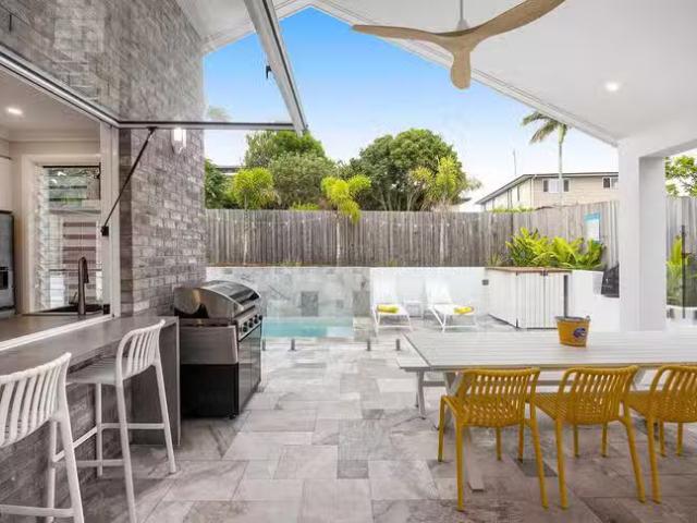 Deal! 8 Eliza Way, Maroochydore, QLD 4558