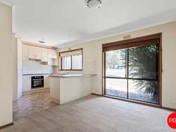 Cheap 8 Jeffrey Avenue, Flora Hill, VIC 3550