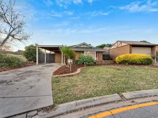 For Rent! 8 Landrien Court, Golden Grove, SA 5125