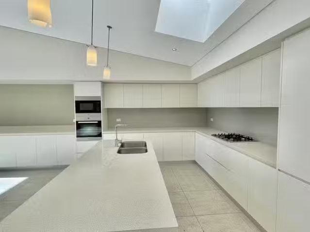 New 8 Newton Street, Little Bay, NSW 2036