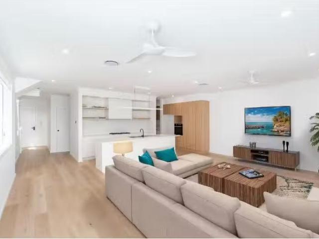 Cozy 8 Piper Drive, Dunmore Townhouse for rent Listed by Amy.