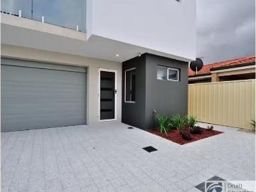 Unique 8D Donatti Road, Innaloo Townhouse for rent Listed by.