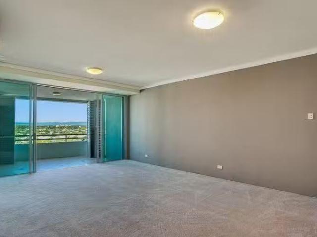 For Rent! 908/360 Marine Parade, Labrador, QLD 4215